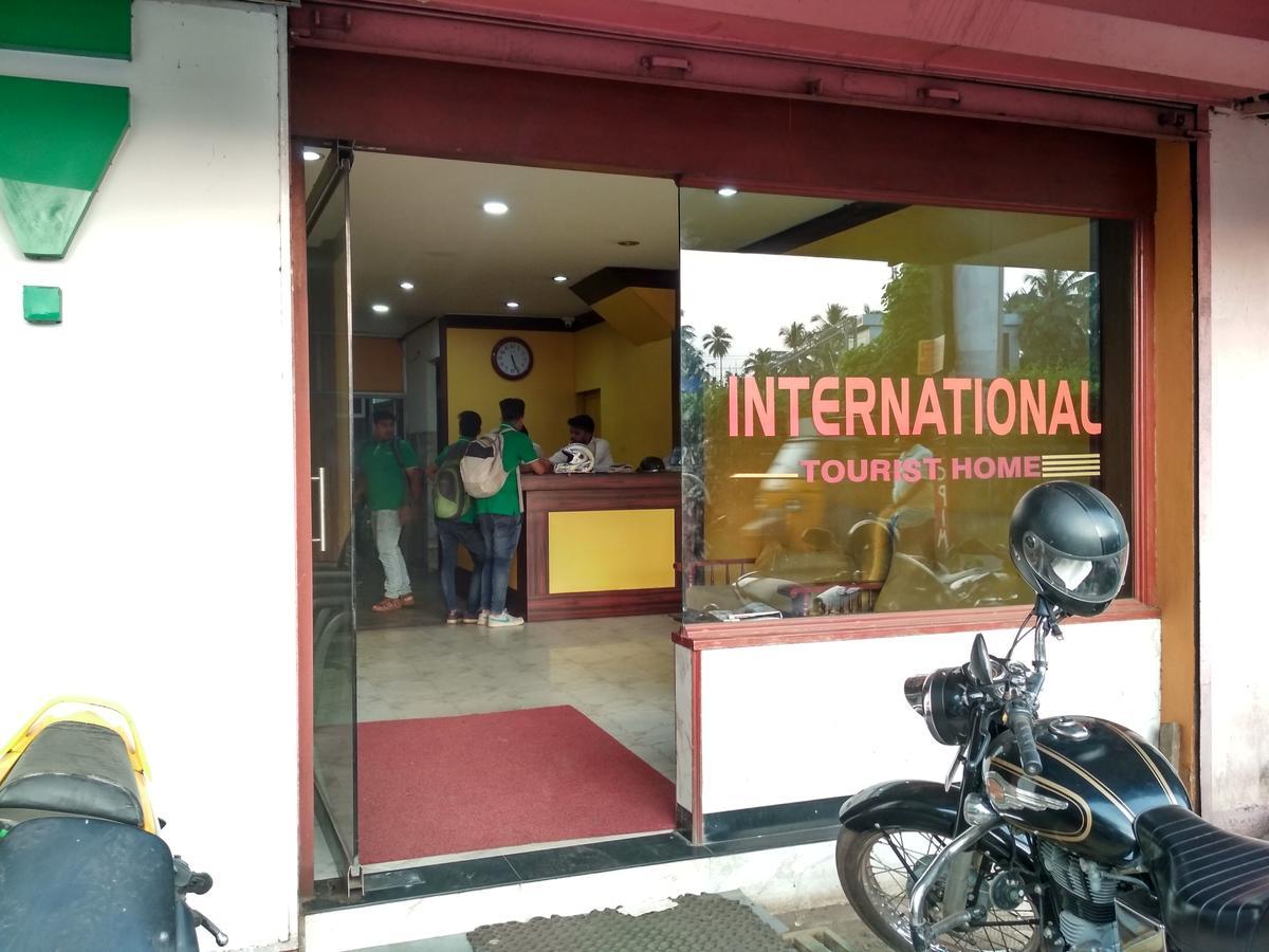 International Tourist Home Calecute Exterior foto